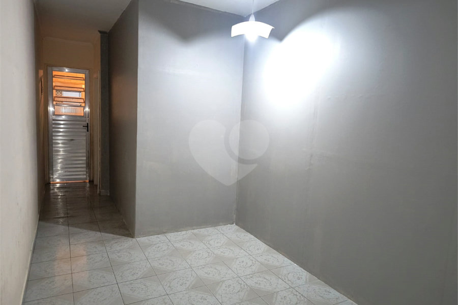 Sobrado à venda com 2 quartos em Tremembé, São Paulo, SP