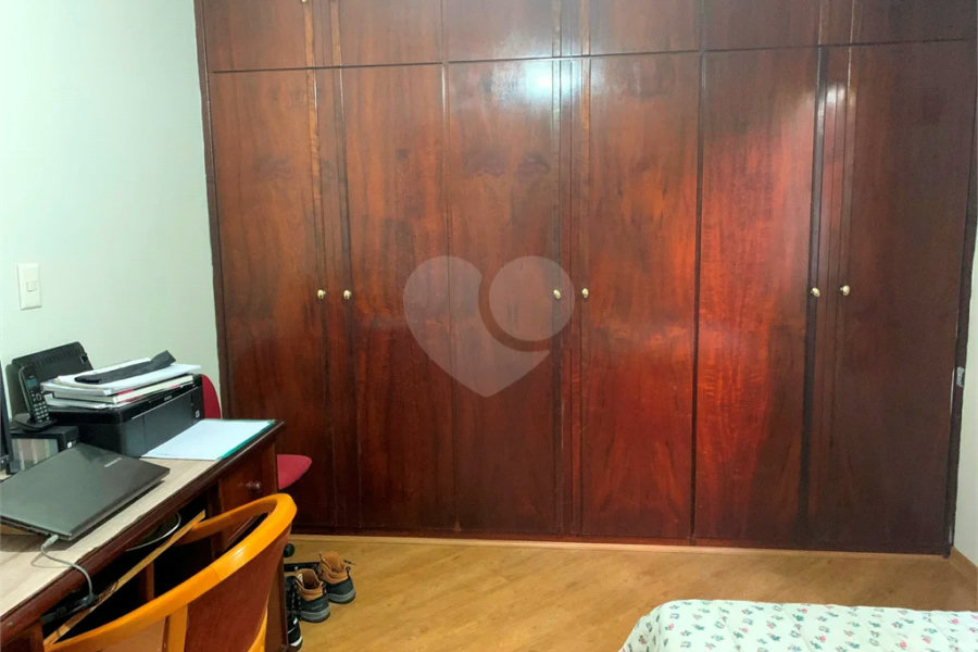 Sobrado à venda com 3 quartos, sendo 1 suíte, em Tremembé, São Paulo, SP