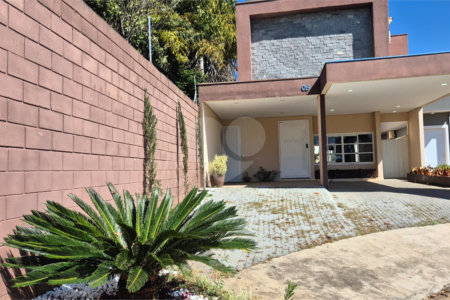 Casa à venda com 3 suítes no condomínio DI Parma, Sorocaba - SP