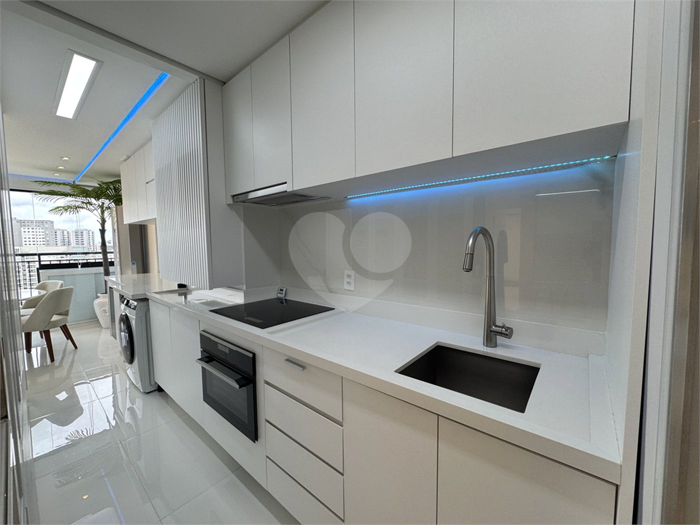 Apartamento à venda com 2 quartos, sendo 1 suíte, em Barra Funda, São Paulo, SP