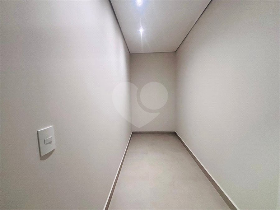 Casa à venda com 3 suítes no condomínio Residencial Chácara Ondina, Sorocaba - SP