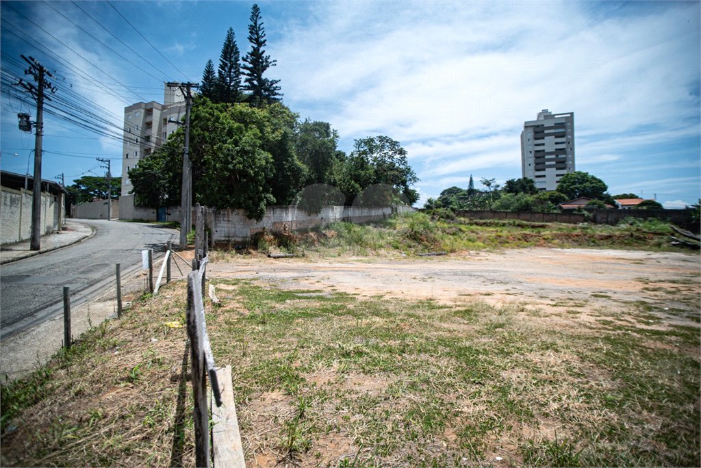 Área de Terra à venda em Jardim Paulista, Taubaté, SP