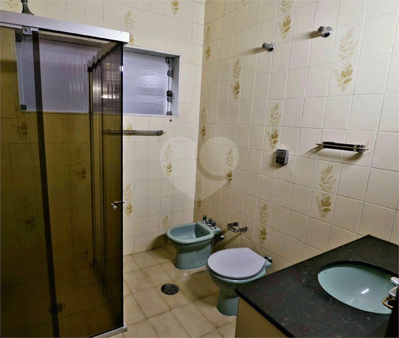 Casa à venda com 4 quartos, sendo 2 suítes, em Jardim São Bento, São Paulo, SP