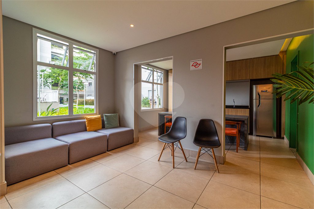 Apartamento à venda com 3 quartos, sendo 1 suíte, em Campo Grande, São Paulo, SP