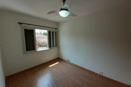 Sobrado à venda com 3 quartos, sendo 1 suíte, em Parque da Lapa, São Paulo, SP