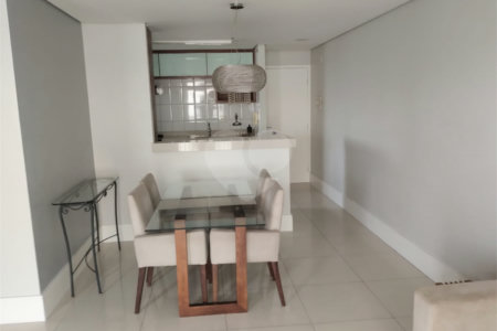 Apartamento para alugar com 2 quartos, sendo 1 suíte, em Vila Invernada, São Paulo, SP
