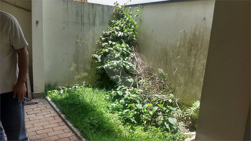 Sobrado à venda com 3 quartos, sendo 1 suíte, em Alto da Boa Vista, São Paulo, SP