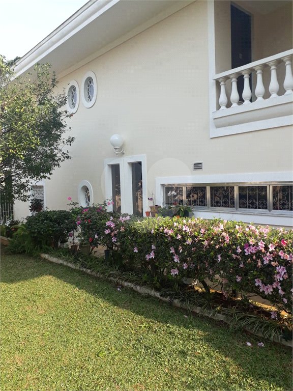 Casa à venda ou para alugar com 5 suítes em Jardim Leonor, São Paulo, SP
