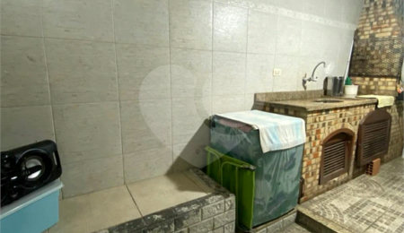Casa à venda com 3 quartos em Santa Cruz, Rio de Janeiro, RJ