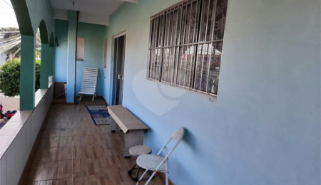 Sobrado à venda com 4 quartos, sendo 2 suítes,  em Jardim Morada do Sol, Indaiatuba, SP
