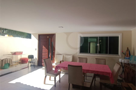 Casa à venda com 3 quartos, sendo 1 suíte,  em São José, Armação dos Búzios, RJ