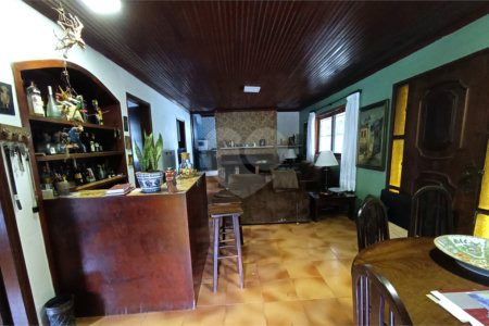 Chácara à venda com 3 quartos, sendo 1 suíte, em Dos Mendes, São Roque, SP