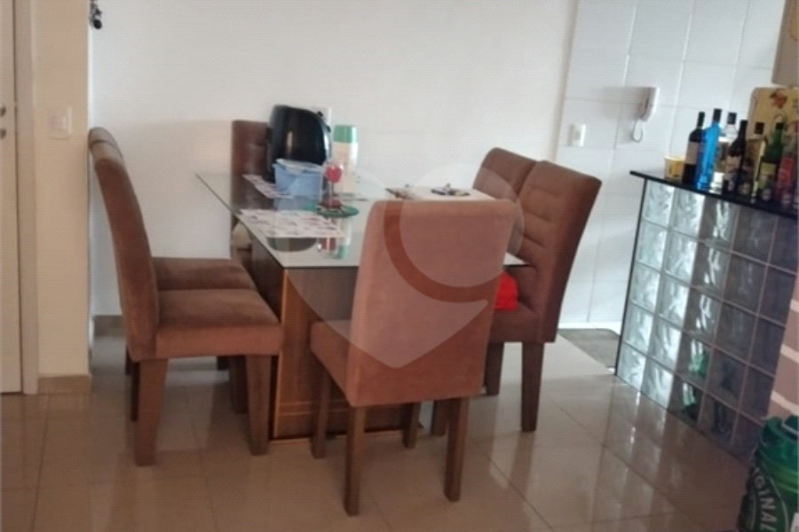 Apartamento à venda com 2 quartos em Jaraguá, São Paulo, SP