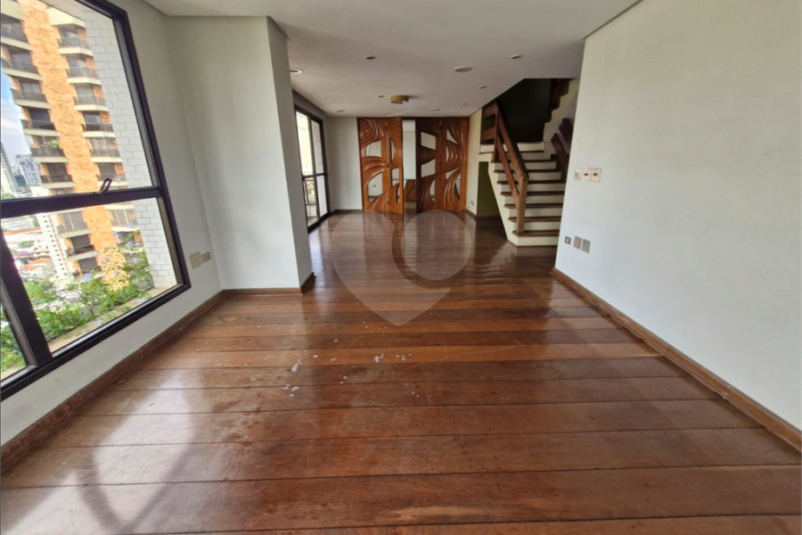 Cobertura à venda com 4 quartos, sendo 2 suítes, em Santana, São Paulo, SP