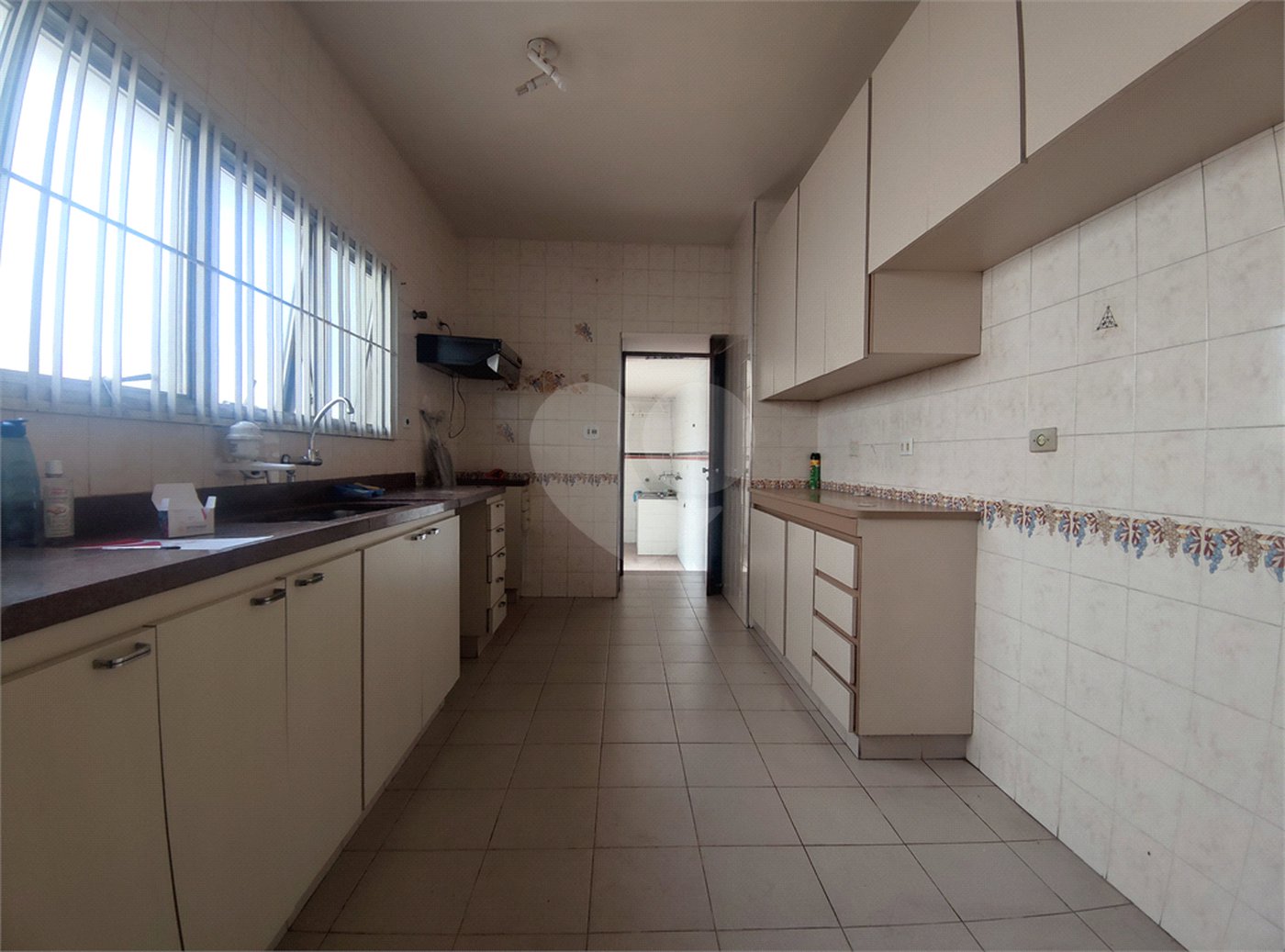 Sobrado à venda com 4 quartos, sendo 2 suítes, em Chácara Monte Alegre, São Paulo, SP