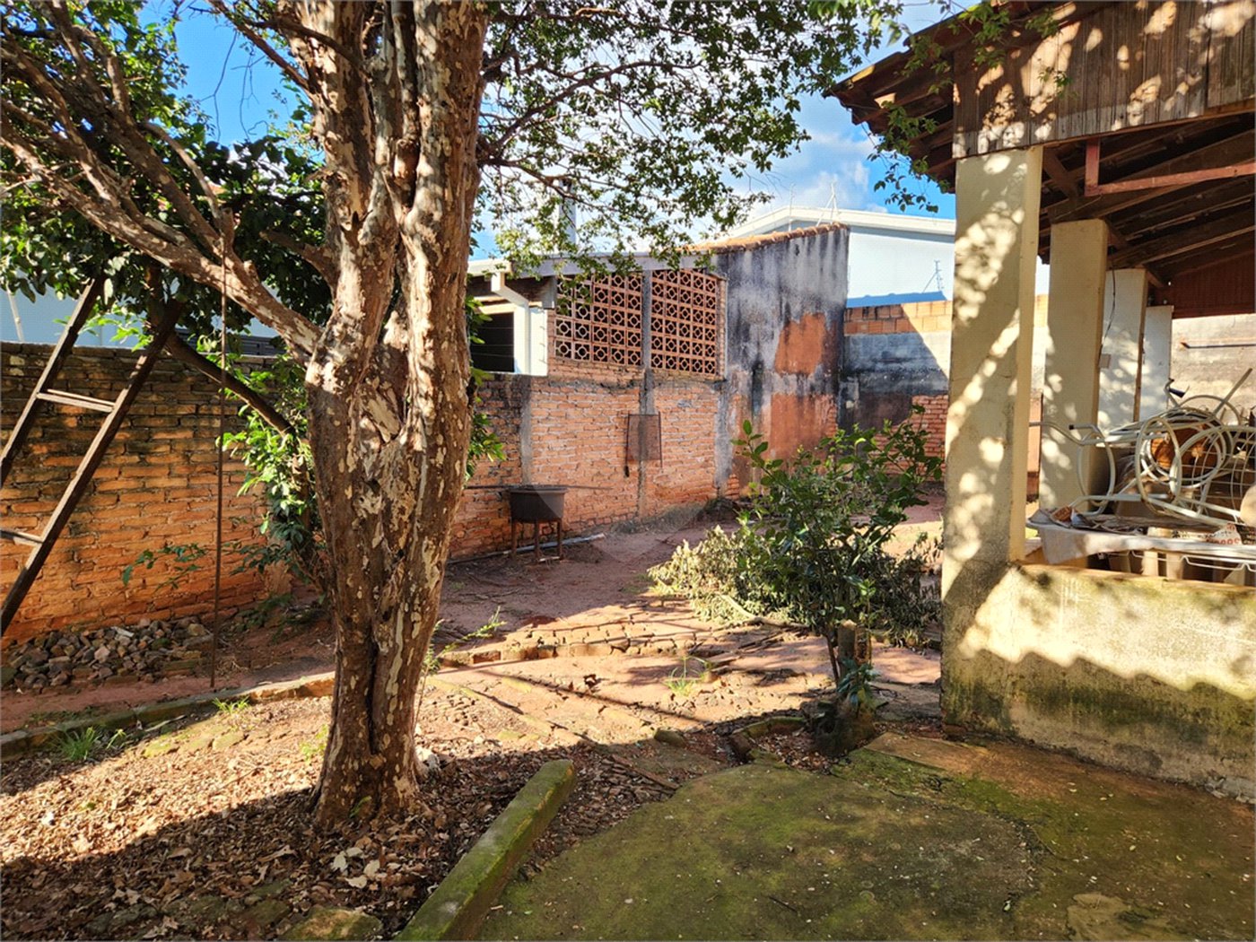 Casa à venda com 4 quartos em Vila Xavier (vila Xavier), Araraquara, SP