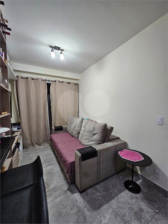 Apartamento à venda com 2 quartos em Vila Anastácio, São Paulo, SP