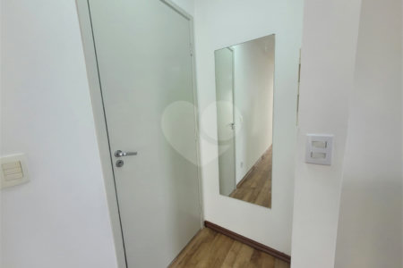Apartamento à venda com 2 quartos em Vila Anastácio, São Paulo, SP