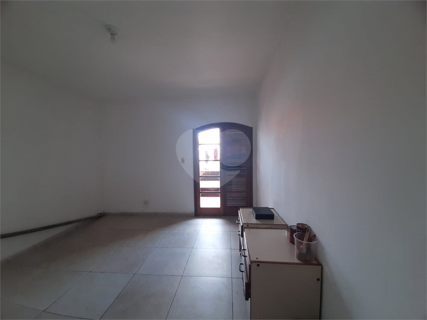 Casa à venda com 3 quartos, sendo 1 suíte, no condomínio Cantareira Park, São Paulo - SP