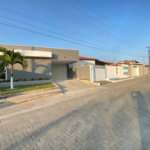 Casa à venda com 3 quartos, sendo 2 suítes, no condomínio PORTO LAGOA, Aquiraz - CE