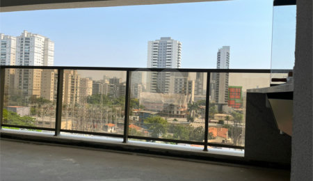Apartamento à venda com 3 suítes em Campo Belo, São Paulo, SP