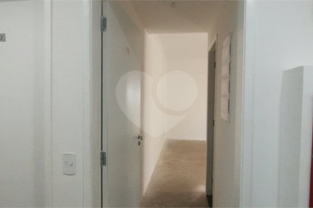 Apartamento à venda com 1 quarto, sendo 2 suítes, em Vila Osasco, Osasco, SP