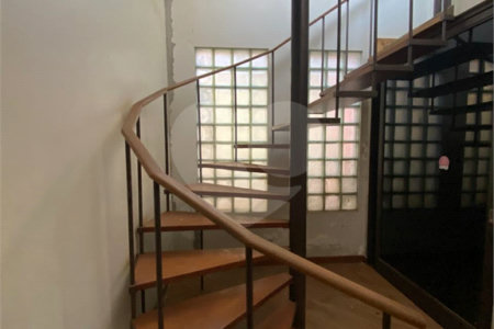 Casa para alugar com 4 quartos, sendo 2 suítes, no Centro, Araraquara, SP