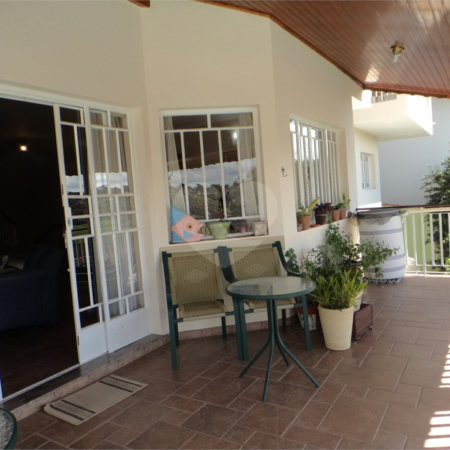 Casa à venda com 4 suítes em Nova Gardênia, Atibaia, SP