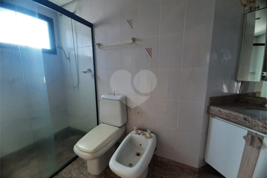 Apartamento à venda com 3 suítes em Tatuapé, São Paulo, SP