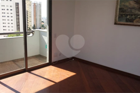 Apartamento à venda ou para alugar com 5 quartos, sendo 3 suítes, em Tatuapé, São Paulo, SP