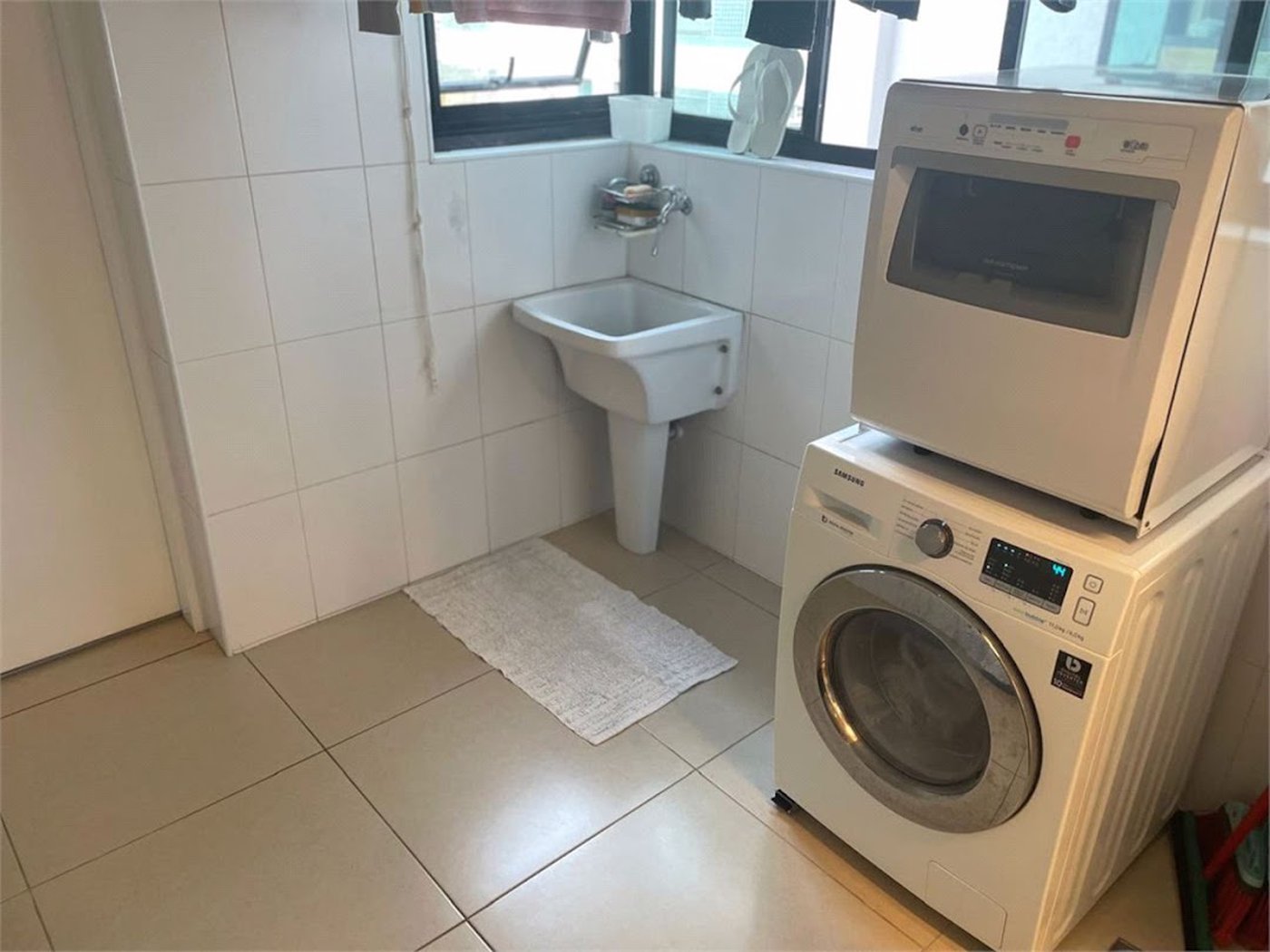 Apartamento Residencial à venda, Balneário Cidade Atlântica, Guarujá - AP0349.