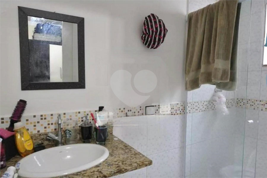 Casa à venda com 2 suítes no condomínio Cachoeira, São Paulo - SP