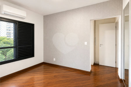 Apartamento à venda com 3 quartos, sendo 1 suíte, em Vila Mascote, São Paulo, SP