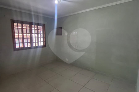 Casa Térrea à venda com 3 quartos, sendo 1 suíte, em Campo Grande, Rio de Janeiro, RJ