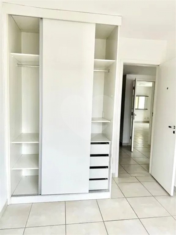 Apartamento à venda com 3 suítes em Parque Residencial Aquarius, São José dos Campos, SP