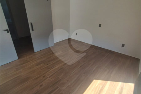 Casa à venda com 4 suítes no condomínio Residencial Dona Maria Candida, Indaiatuba - SP