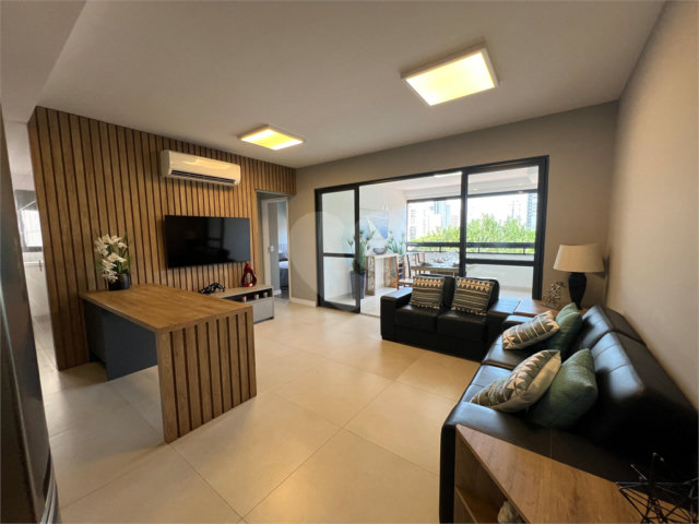 Apartamento à venda com 2 quartos, sendo 1 suíte,  em Santana, São Paulo, SP