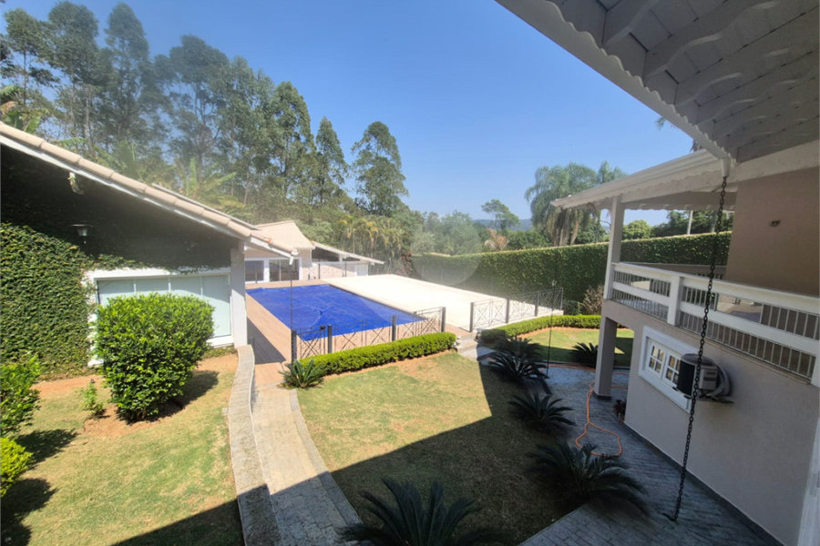 Casa à venda com 5 suítes no condomínio Associação Reserva das Hortênsias, Mairiporã - SP