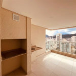 Apartamento com Varanda Gourmet em Condomínio Clube na Enseada – 2 Dormitórios