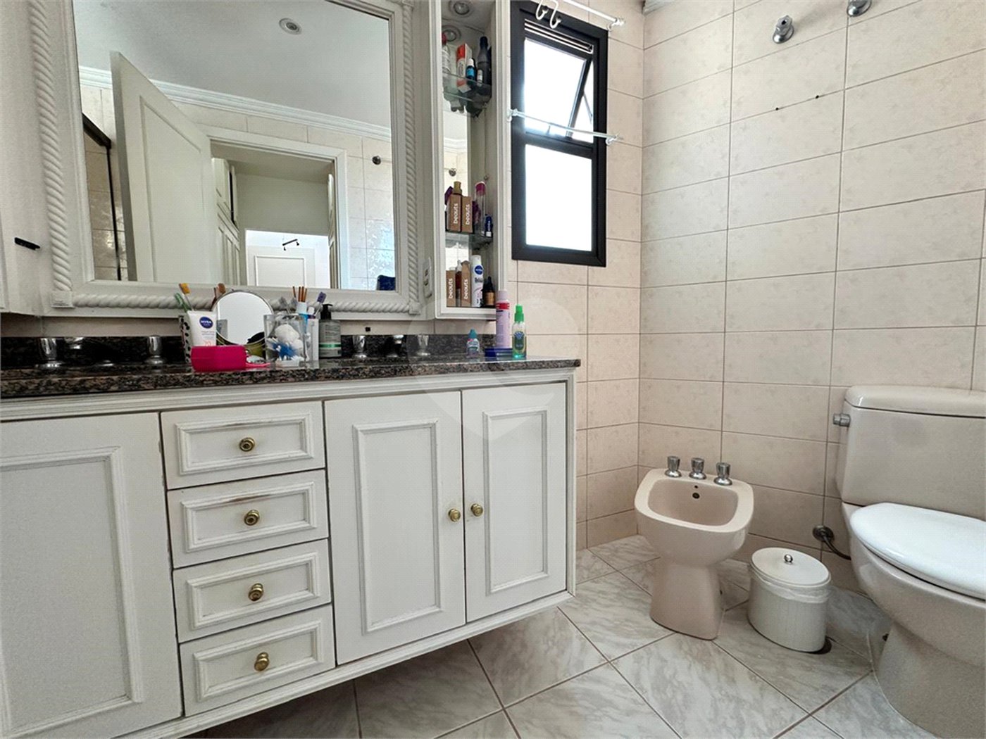 Apartamento à venda com 3 suítes em Santana, São Paulo, SP