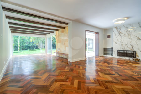 Casa à venda com 4 suítes em Alto da Boa Vista, São Paulo, SP