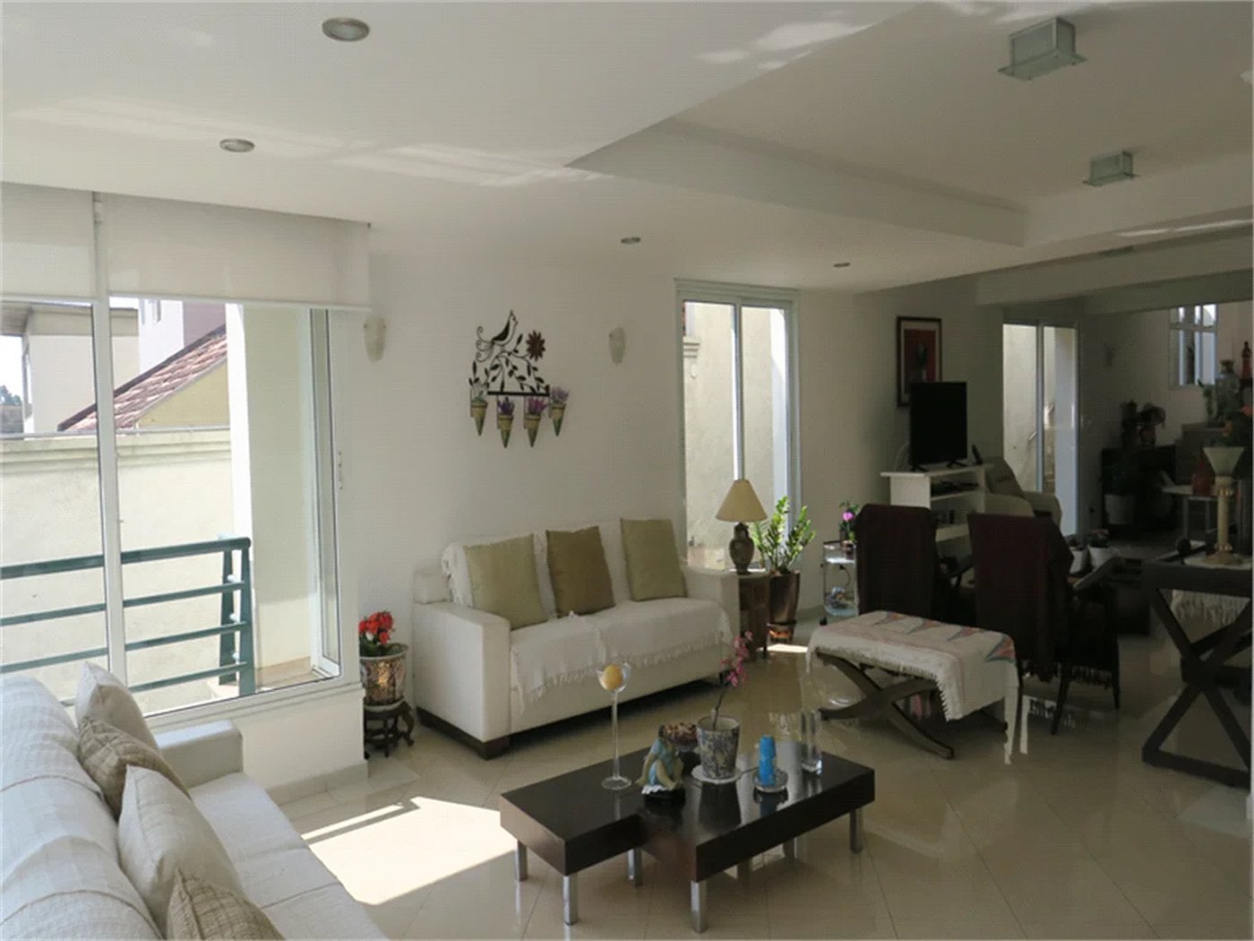 Casa à venda com 3 suítes em Vila Inah, São Paulo, SP