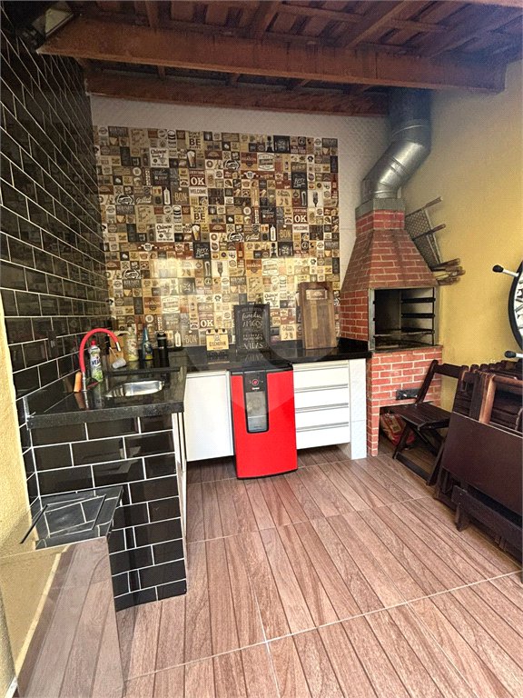 Casa à venda com 3 quartos, sendo 1 suíte, no condomínio Residencial Villa Felicitá Ii, São Paulo - SP