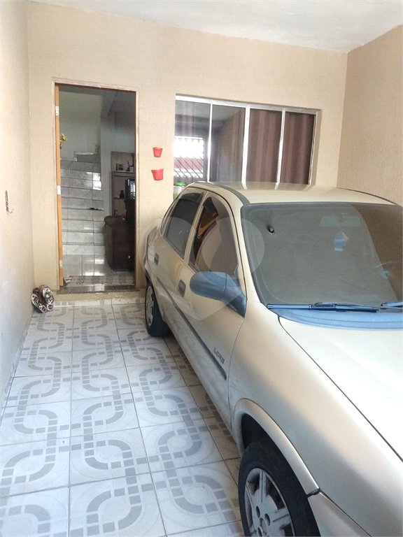 Sobrado à venda com 2 quartos em Tremembé, São Paulo, SP