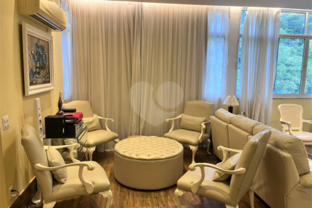 Apartamento à venda com 3 quartos, sendo 1 suíte, em Tijuca, Rio de Janeiro, RJ