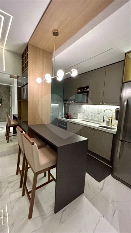 Apartamento à venda com 2 quartos, sendo 1 suíte,  em Cerâmica, São Caetano do Sul, SP