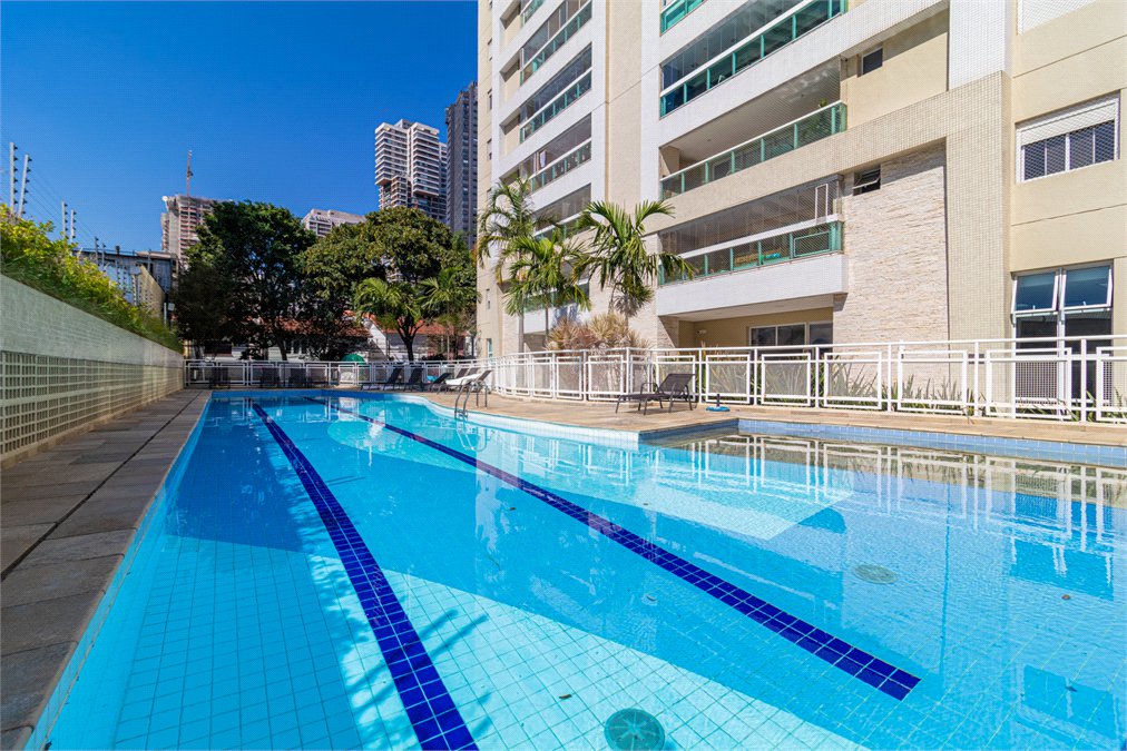 Apartamento à venda com 3 suítes em Brooklin, São Paulo, SP