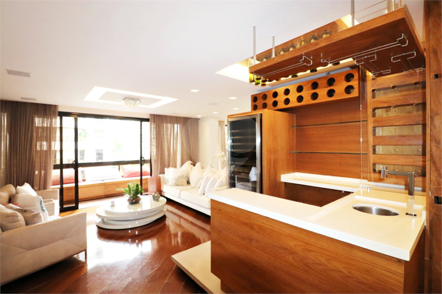 Apartamento à venda com 5 quartos, sendo 2 suítes, em Santana, São Paulo, SP