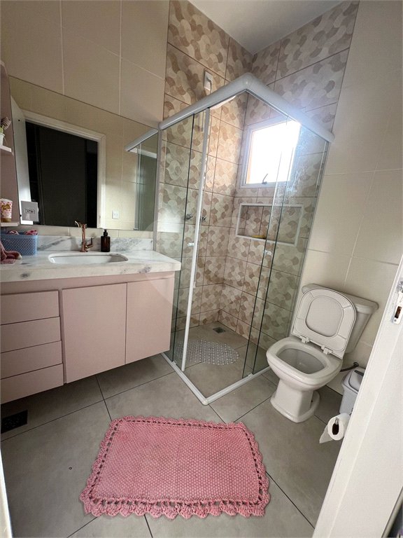 Casa à venda com 3 quartos, sendo 2 suítes,  no condomínio Villa Bella, Sorocaba - SP