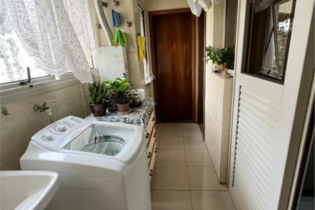 Apartamento à venda com 3 quartos, sendo 1 suíte,  em Jardim Londrina, São Paulo, SP
